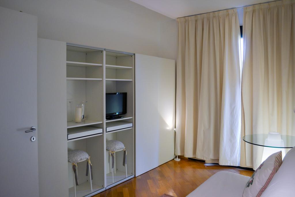 Alla Dimora Dei Cedri Bed and Breakfast San Donato Milanese Kamer foto