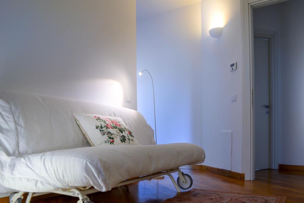 Alla Dimora Dei Cedri Bed and Breakfast San Donato Milanese Kamer foto