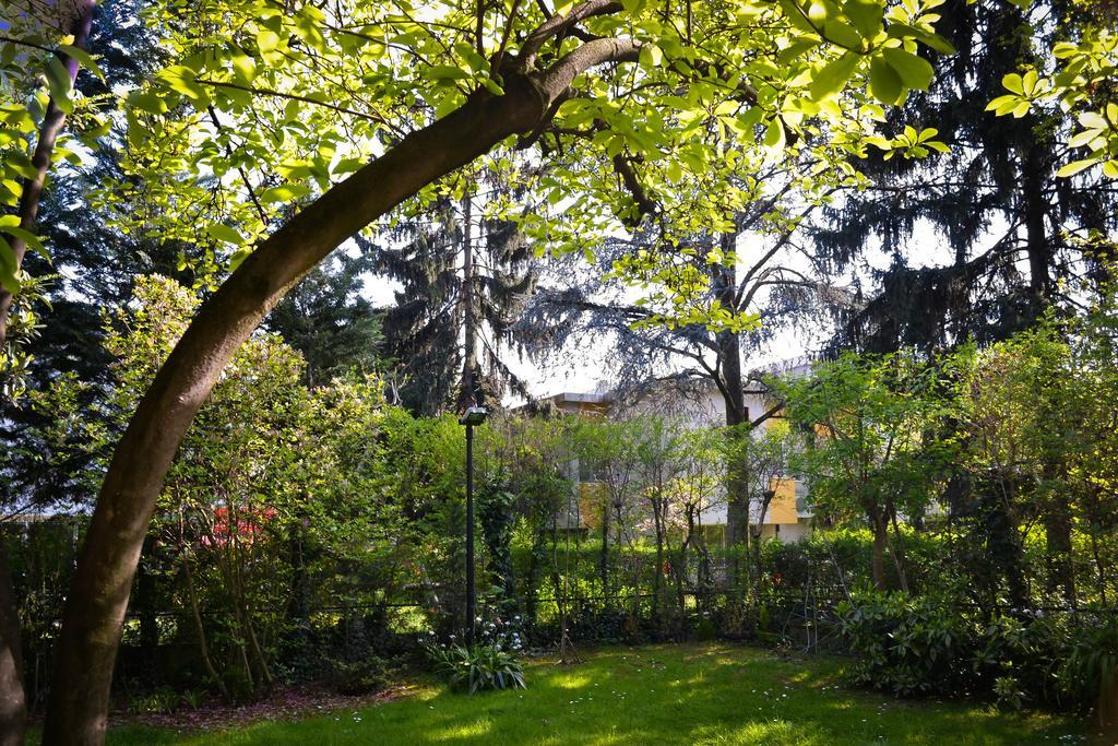 Alla Dimora Dei Cedri Bed and Breakfast San Donato Milanese Buitenkant foto